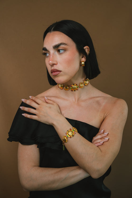 Choker Mandona