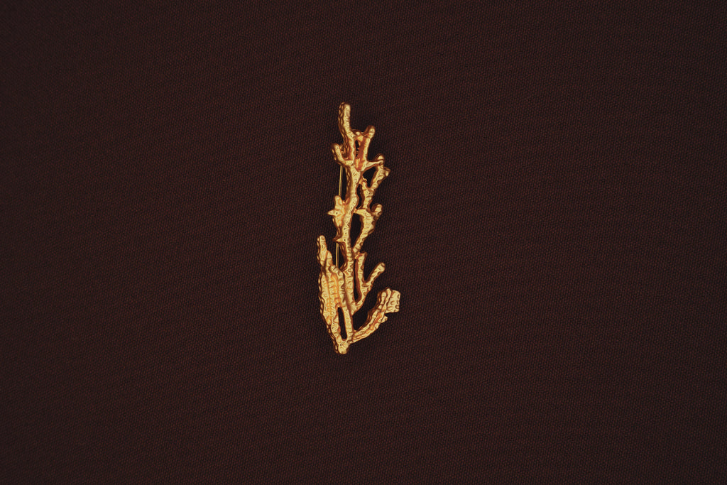 Broche La de Coral